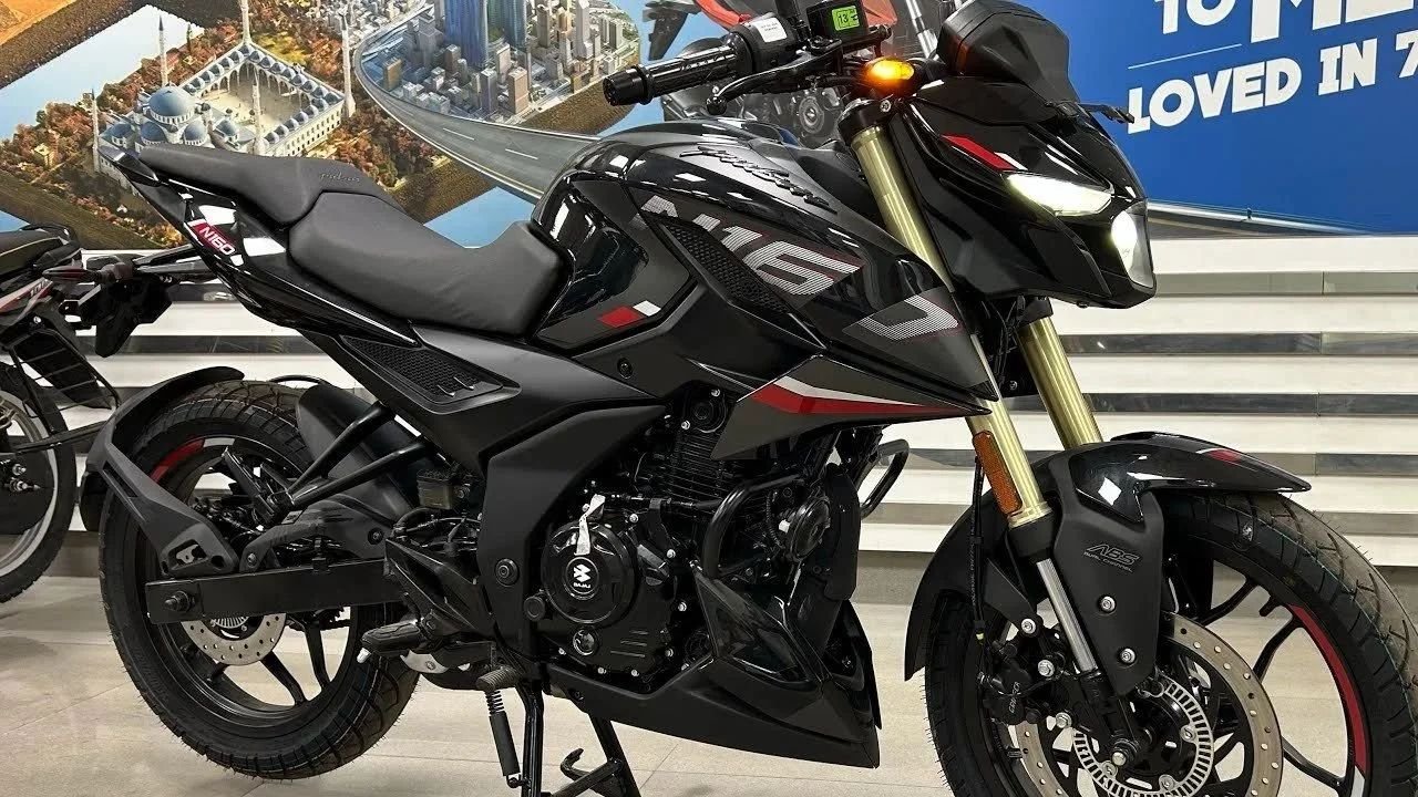 Bajaj Pulsar N160